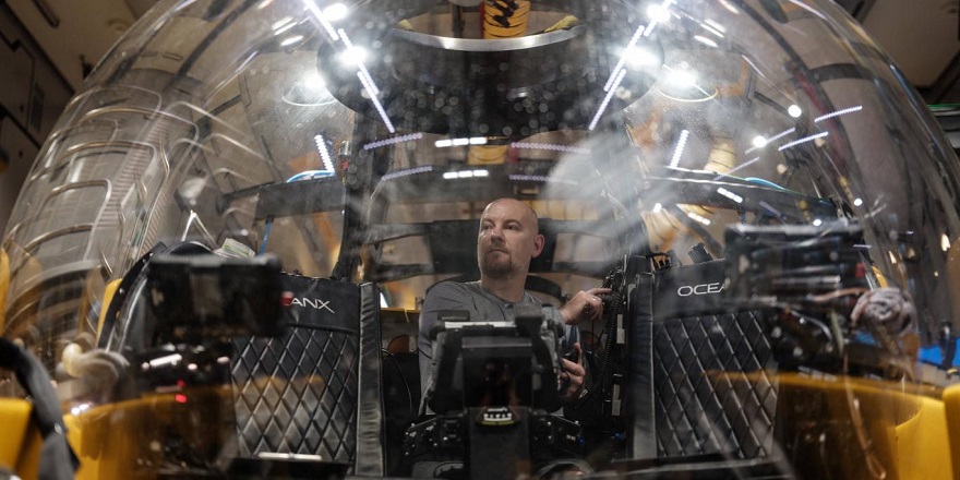 Çin, İlk Turistik Derin Deniz Denizaltısıyla Rekabete Hazırlanıyor