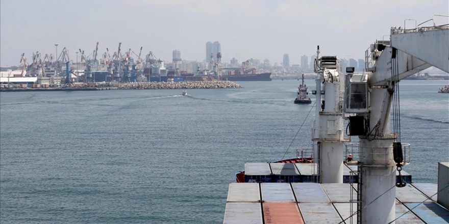 Anvers Limanı'nda petrol sızıntısı gemi trafiğini durdurdu