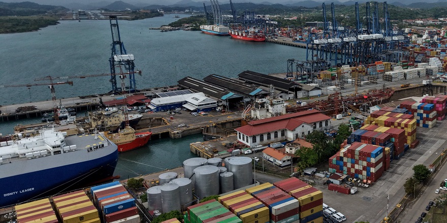 CK Hutchison ile Maersk Arasında Panama Limanları Krizi Büyüyor