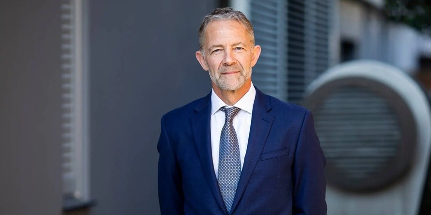 Columbia CEO’su Görevden Ayrıldı