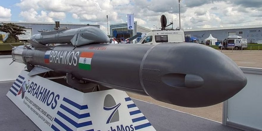 Vietnam, Hindistan ile BrahMos Füze Sisteminin Tedarikinde Anlaştı