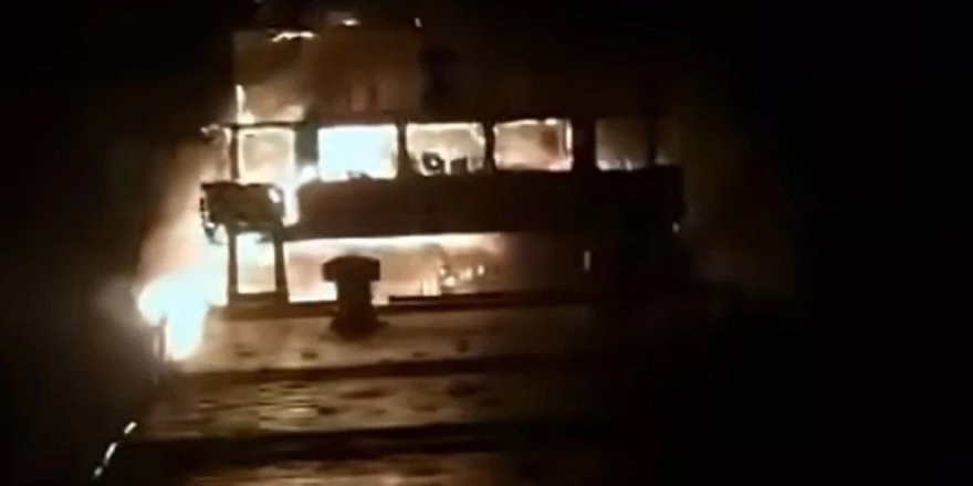 Sivil Gemilere İHA Saldırısı: 1 Ölü