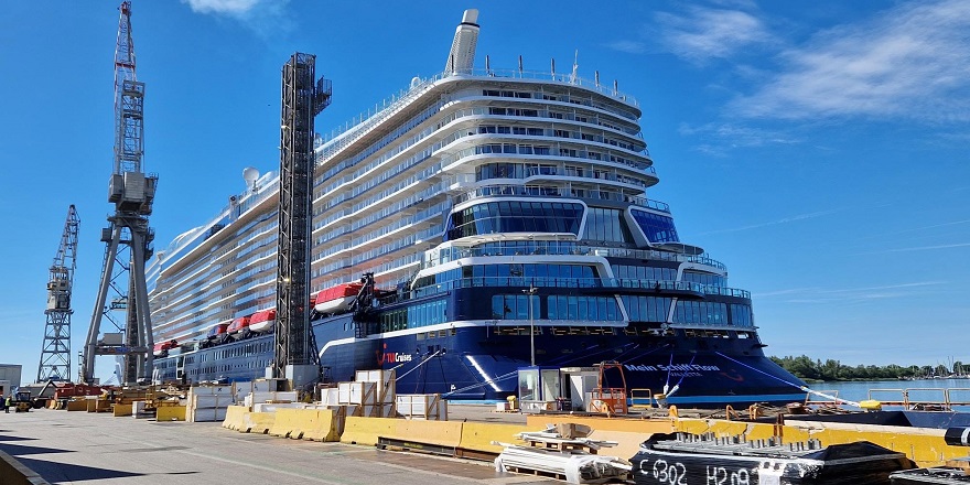 TUI Cruises'ın Yeni Devi Mein Schiff Flow Teslim Edildi