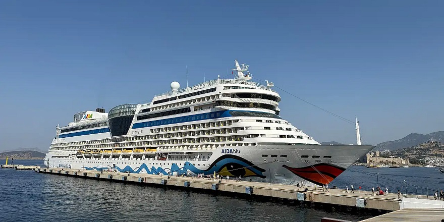 Kruvaziyer 'Aidablu' ile Bodrum'a 2 Bin 349 Turist Geldi