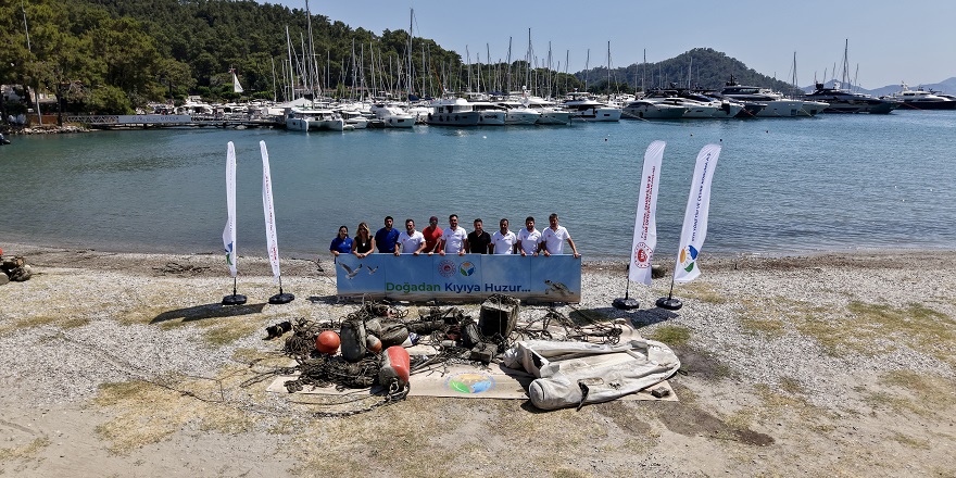 Göcek'te Deniz Dibinden Tonoz ve Zincirler Çıkarıldı