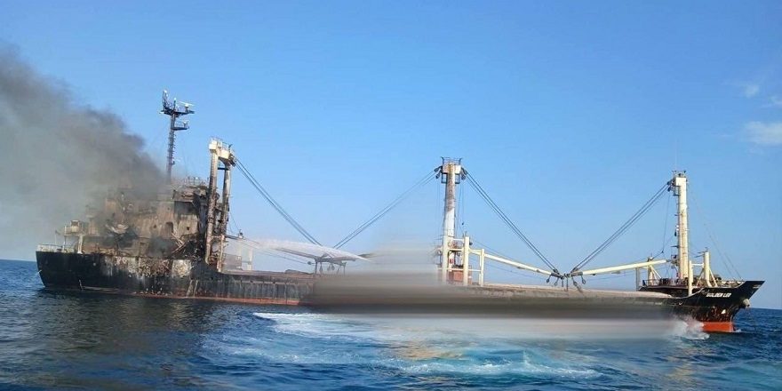 Türk Sahipli Yük Gemisi Vuruldu: 6 Mürettebat Hayatını Kaybetti