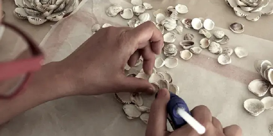 Denizin İzlerini Hediyelik Eşyalara Taşıyor