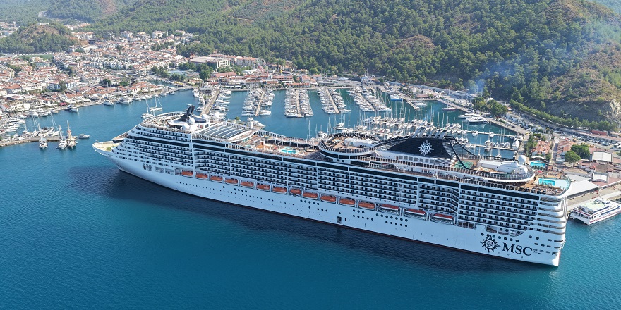 333 Metrelik Gemi, Marmaris Limanı'nda