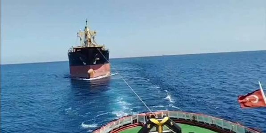 Yalova Açıklarında Arızalanan 118 Metrelik Tanker Kurtarıldı