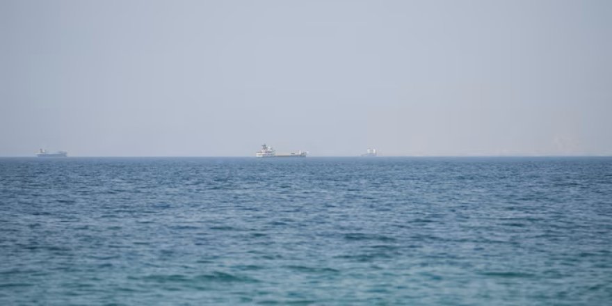 Hürmüz’de ADNOC Gemisine Füze Saldırısı