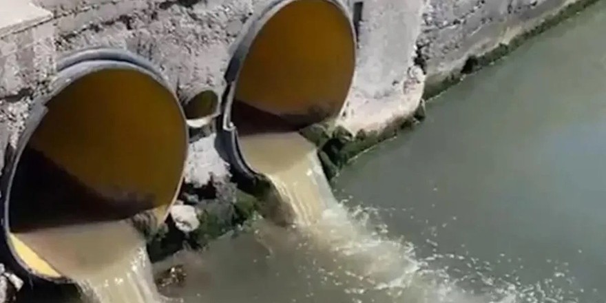 Yeşilköy Balıkçı Barınağı'ndaki Kaçak Deşarja Ceza