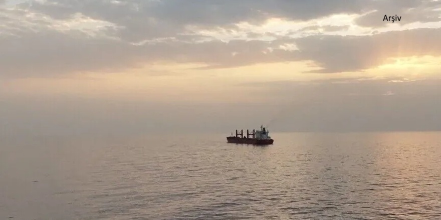 Husiler Ticari Gemiyi Hedef Aldı: 4 Denizci Hayatını Kaybetti