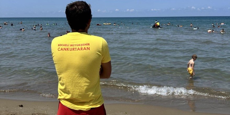 Kocaeli'de Cankurtaranlar Yaz Sezonunda 527 Kişiyi Kurtardı