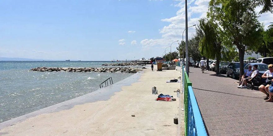 Tekirdağ'da Bazı Noktalarda Denize Girmek Yasaklandı
