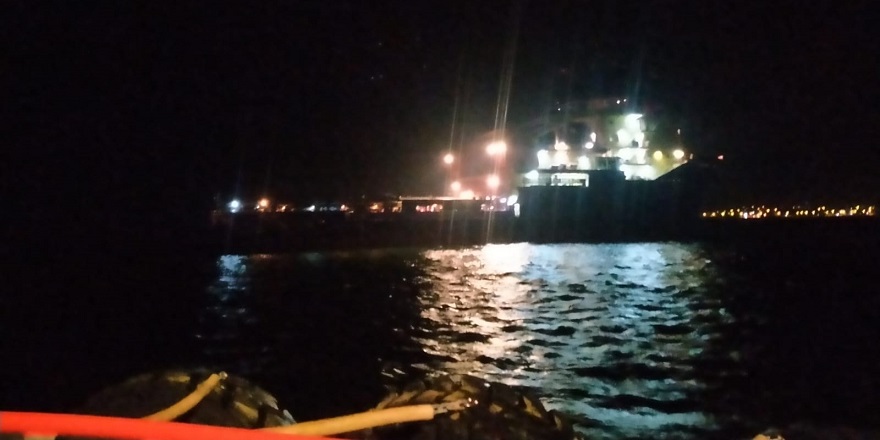 'Senara' isimli gemi Çanakkale Boğazı'nda arızalandı