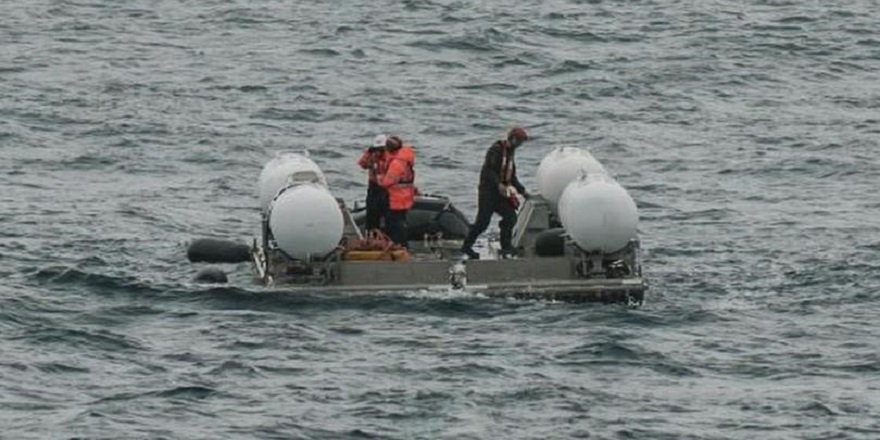 Fransa, kayıp denizaltı için gemi ve arama robotu gönderdi