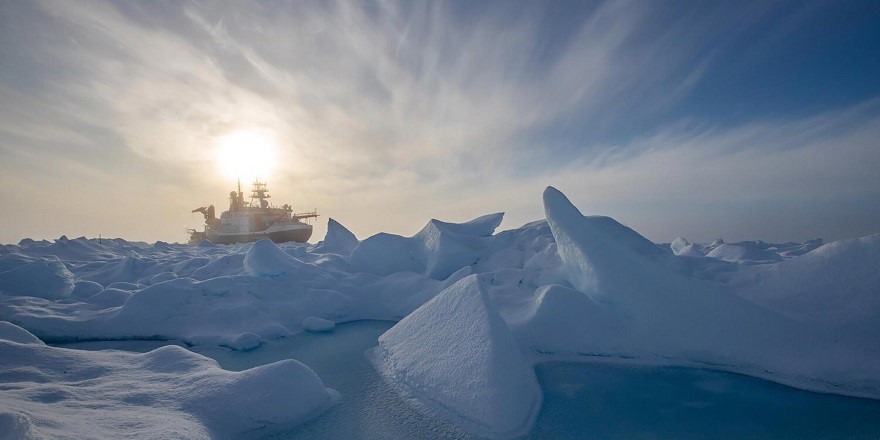 Türk yatırımcısına Arktik bölgesinde ticaretin yolu açıldı