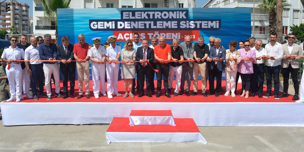 Türkiye ilk 'Elektronik Gemi Denetim Sistemi Merkezi' hizmete alındı