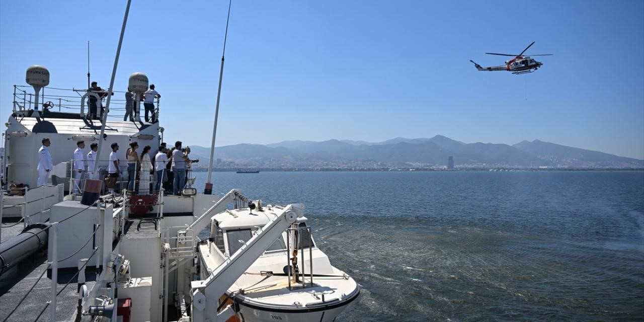 TCSG Umut Gemisi, arama kurtarma eğitimi gerçekleştirdi
