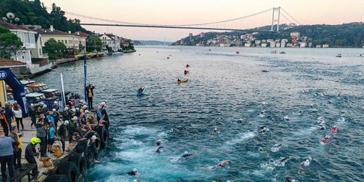 İstanbul Boğazı triatlon nedeniyle gemi geçişlerine kapatıldı