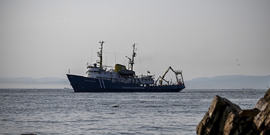 Marmara Denizi'nde oksijen azalıyor, sıcaklık artıyor