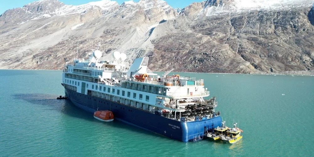 Grönland'da mahsur 'Ocean Explorer' gemisi kurtarılmayı bekliyor