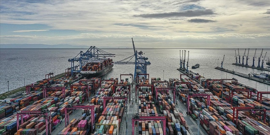 İİB, geçen yılın aynı dönemine kıyasla yüzde 25,4'lük ihracat artışı yakaladı