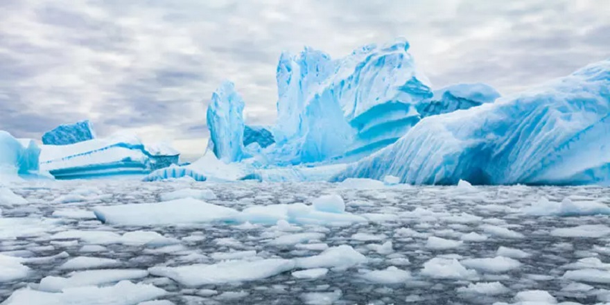 Antarktika'daki deniz buzu seviyesi 'rekor düşük seviyede'