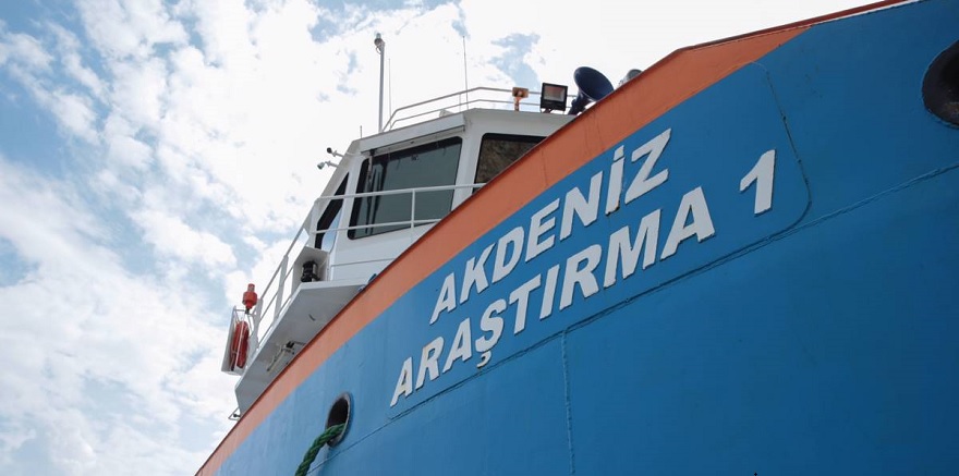 "Akdeniz Araştırma 1" gemisi,  balık ekosistemini araştırmak amacıyla Lübnan'a uğurlandı