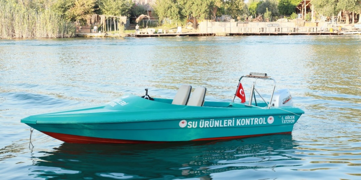 Su ürünleri denetim teknesi Muğla'da hizmete girdi