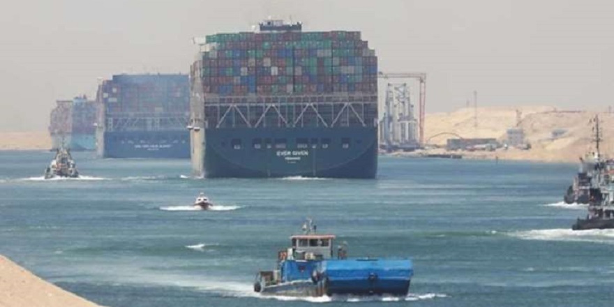 Mısır ile Katar'dan Süveyş Kanalı için dev anlaşma