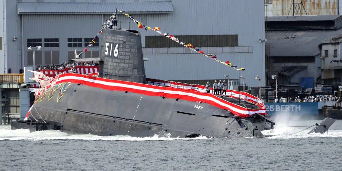 Japonya’nın yeni denizaltısı Raigei, denize indirildi