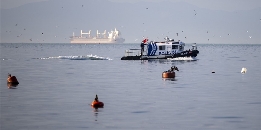 Batan geminin kayıp 9 personelini arama çalışmaları sürüyor