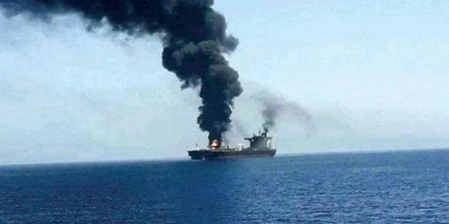 İsrail'e ait gemiye drone saldırısı