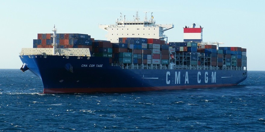 İsrail'e giden "CMA CGM TAGE" gemisine saldırı düzenlendi