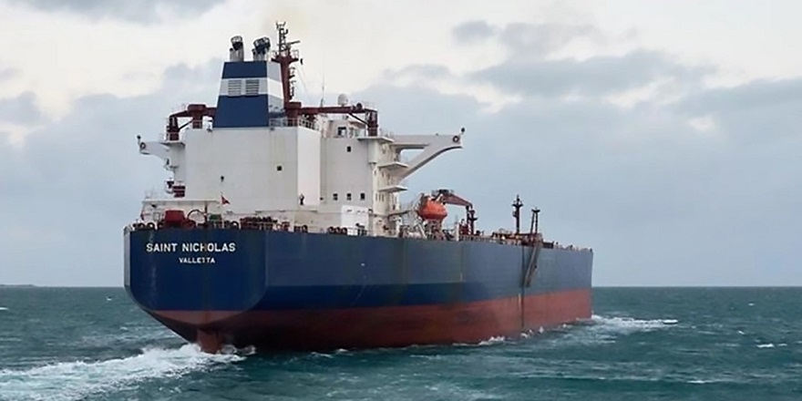 Tüpraş'ın, Irak'dan satın aldığı gemi ile iletişiminin kesildiği bildirildi
