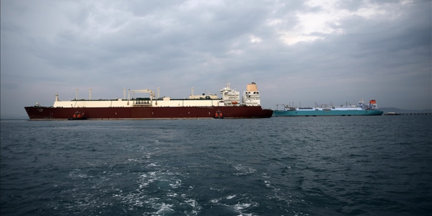 Katar'dan yola çıkan LNG gemilerinin Kızıldeniz yakınlarında beklediği gözlemlendi