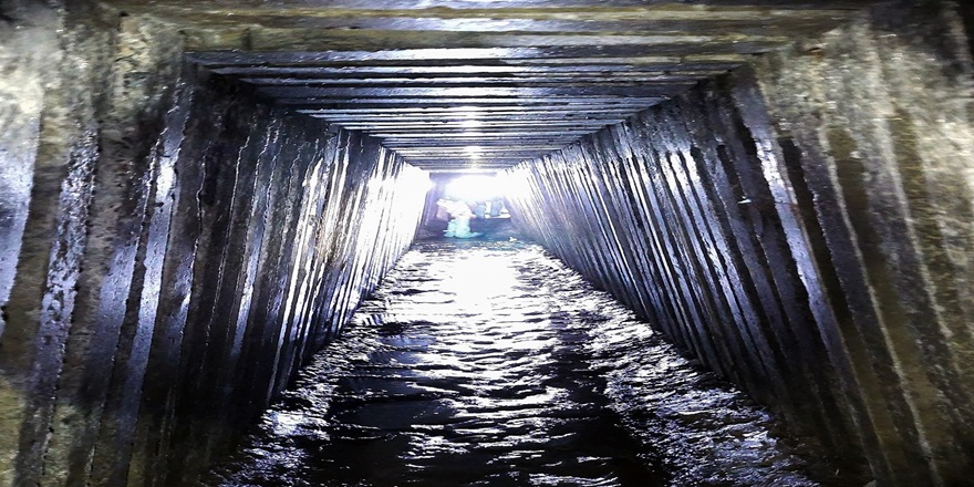 Gazze Şeridi'ndeki bazı tünellerin deniz suyuyla dolduruldu