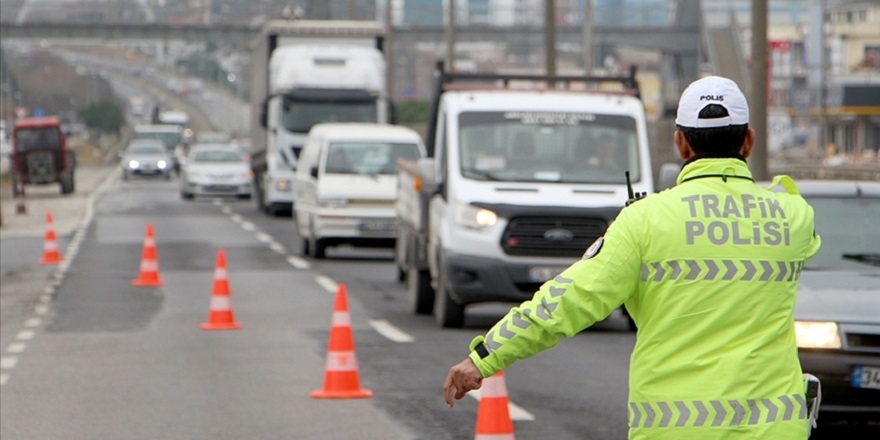 Trafik cezalarının indirimli ödeme süresi uzatıldı