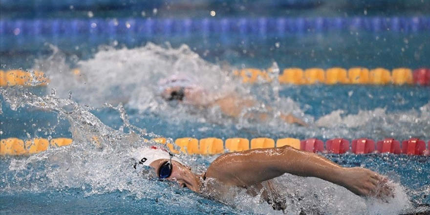 Milli yüzücüler Katar'da iki madalya kazandı