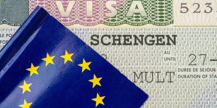 AB'den Schengen vize ücretlerine zam