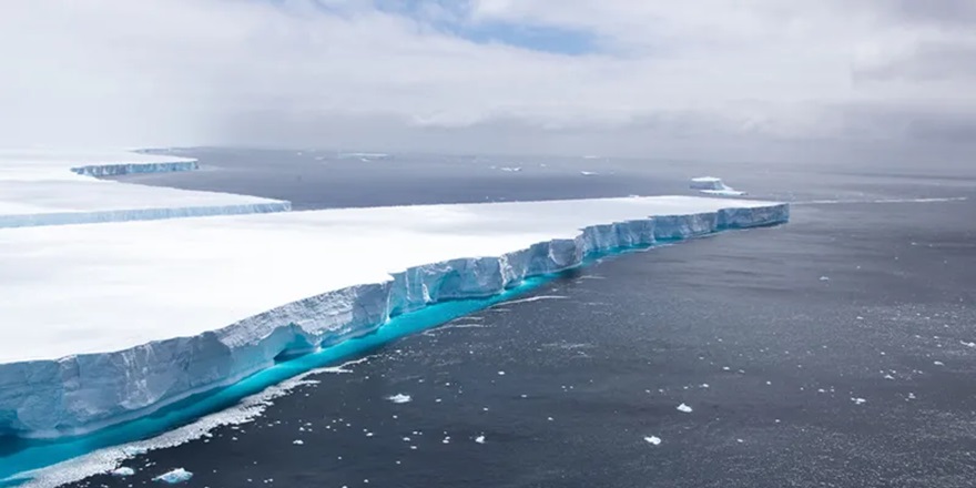 Antarktika'da Malta Adası'ndan daha büyük bir buzdağı koptu