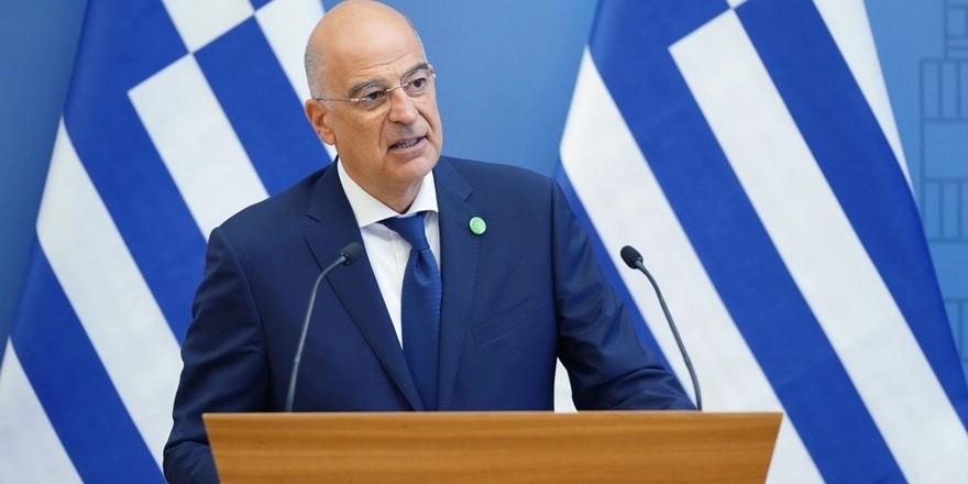 Yunan Bakanı Dendias, Türkiye'nin tersanecilikte çok ilerlediğini ifade etti