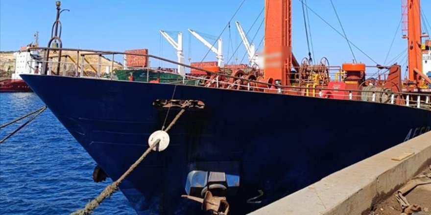 Aliağa Limanı'nda 40 Metrik Ton Kaçak Akaryakıta El Konuldu