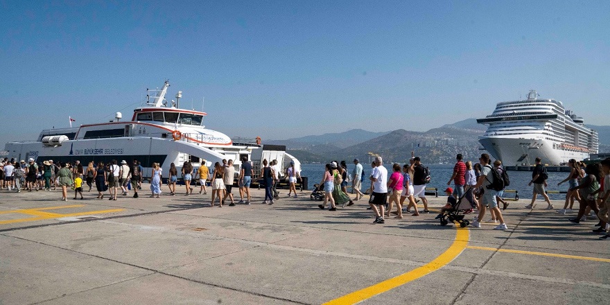 İZDENİZ ve MSC’den İzmir Körfezi’nde Turizm İş Birliği