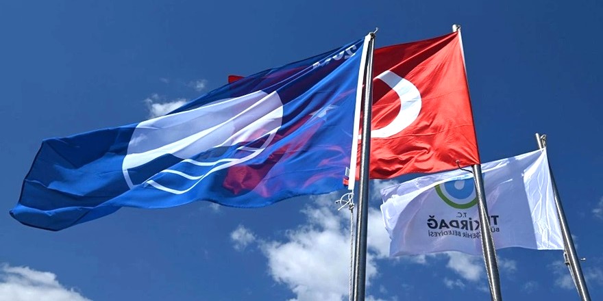 Şarköy'de 2 plaj daha mavi bayrak aldı