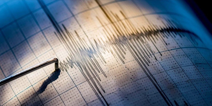 Rusya'da 7.2 büyüklüğünde deprem: ABD tsunami uyarısı yaptı