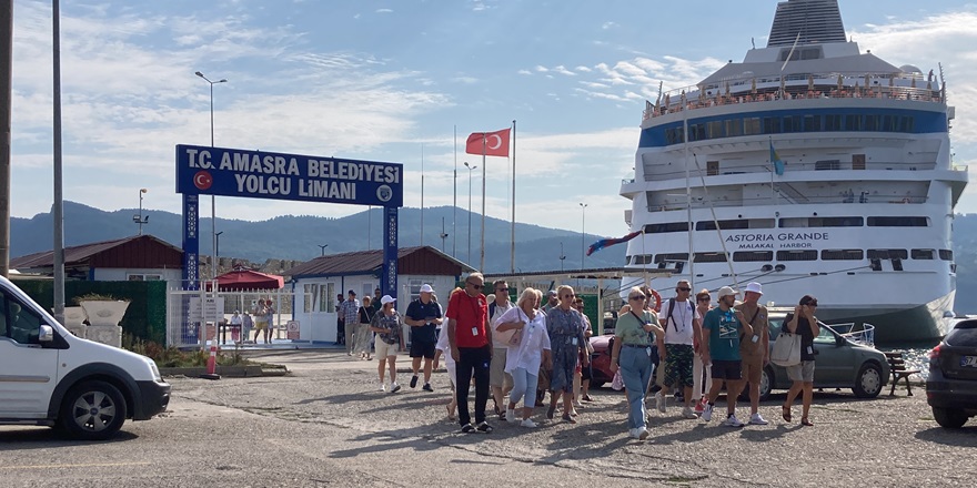 "Astoria Grande" kruvaziyeri Amasra'ya 2 yılda 55 sefer yaptı