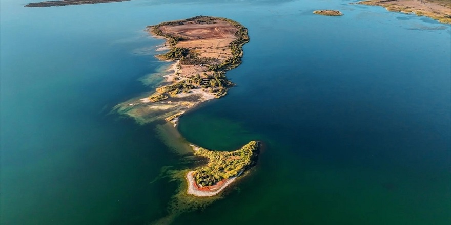 "Çeçen Adası" satılığa çıkarıldı