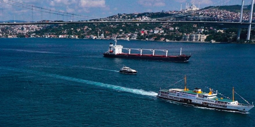 İstanbul Boğazı gemi trafiğine açıldı